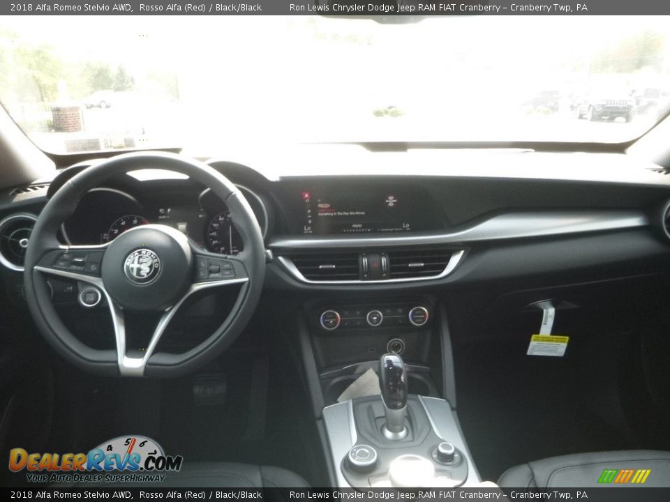 2018 Alfa Romeo Stelvio AWD Rosso Alfa (Red) / Black/Black Photo #19