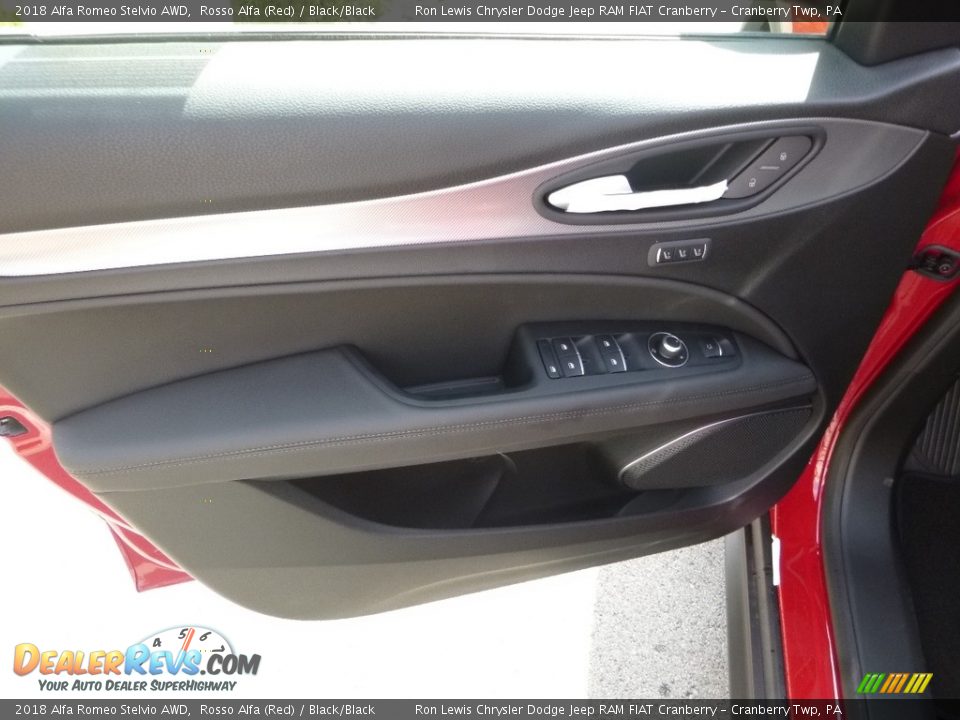 2018 Alfa Romeo Stelvio AWD Rosso Alfa (Red) / Black/Black Photo #20