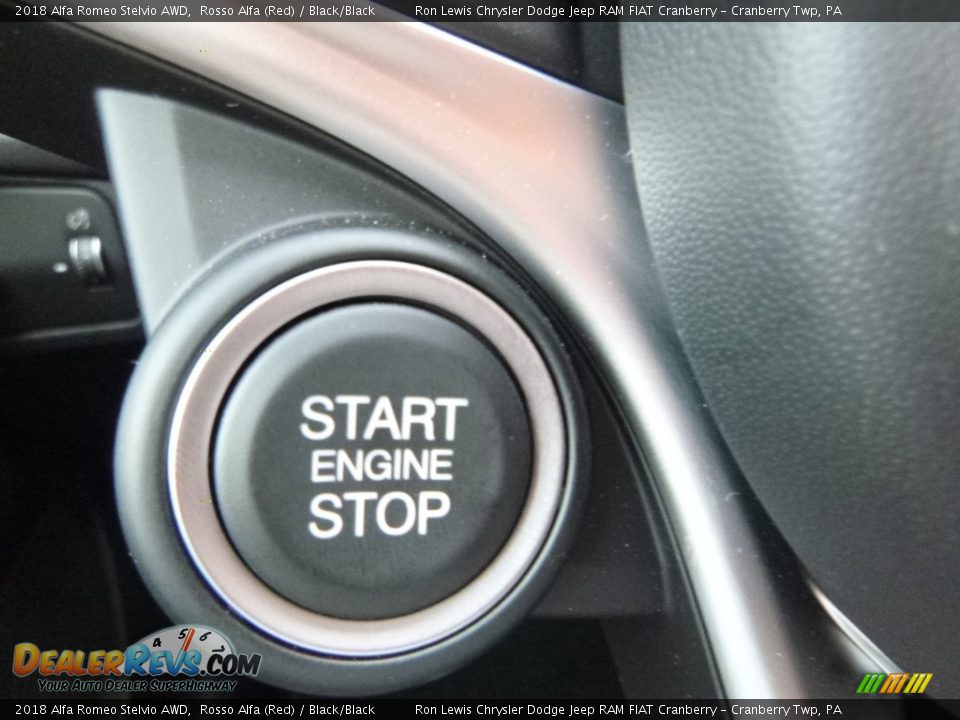 Controls of 2018 Alfa Romeo Stelvio AWD Photo #29