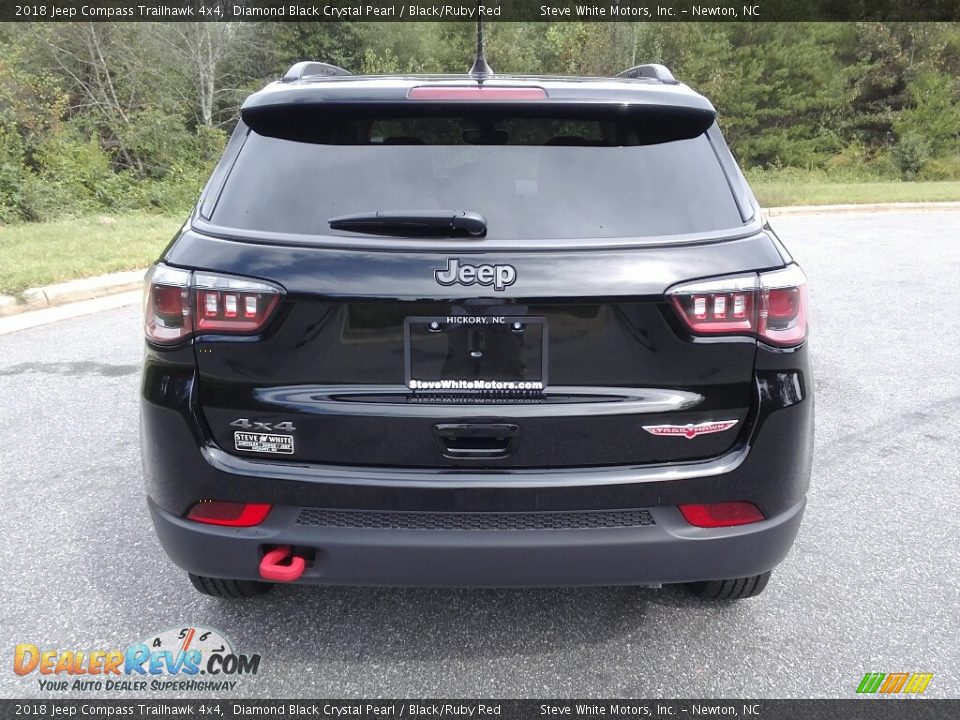 2018 Jeep Compass Trailhawk 4x4 Diamond Black Crystal Pearl / Black/Ruby Red Photo #7