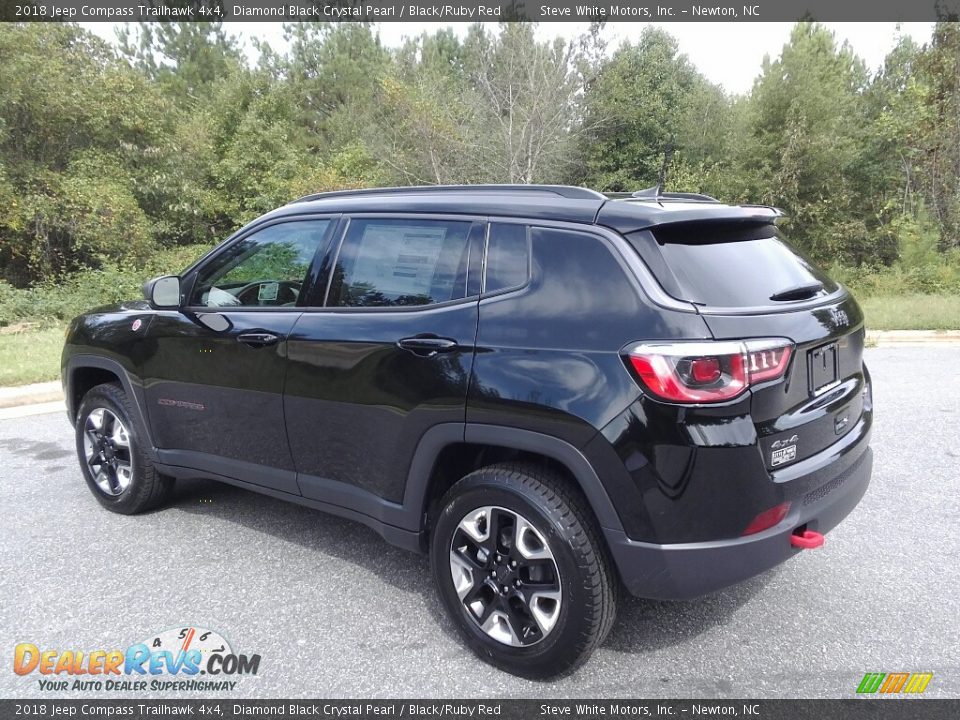 2018 Jeep Compass Trailhawk 4x4 Diamond Black Crystal Pearl / Black/Ruby Red Photo #8