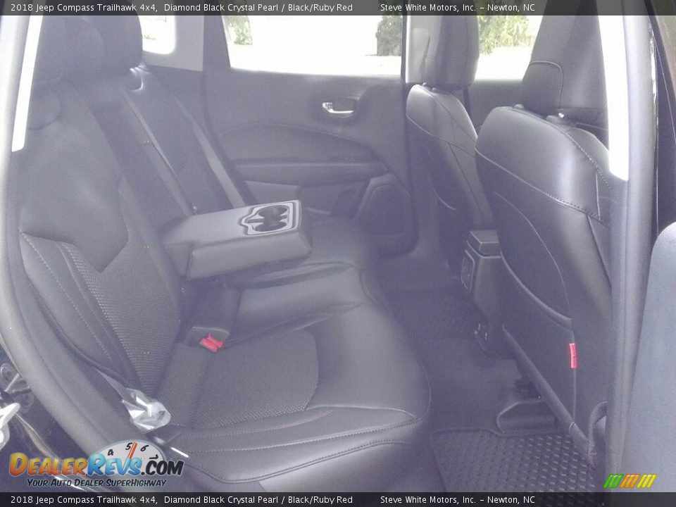 2018 Jeep Compass Trailhawk 4x4 Diamond Black Crystal Pearl / Black/Ruby Red Photo #13