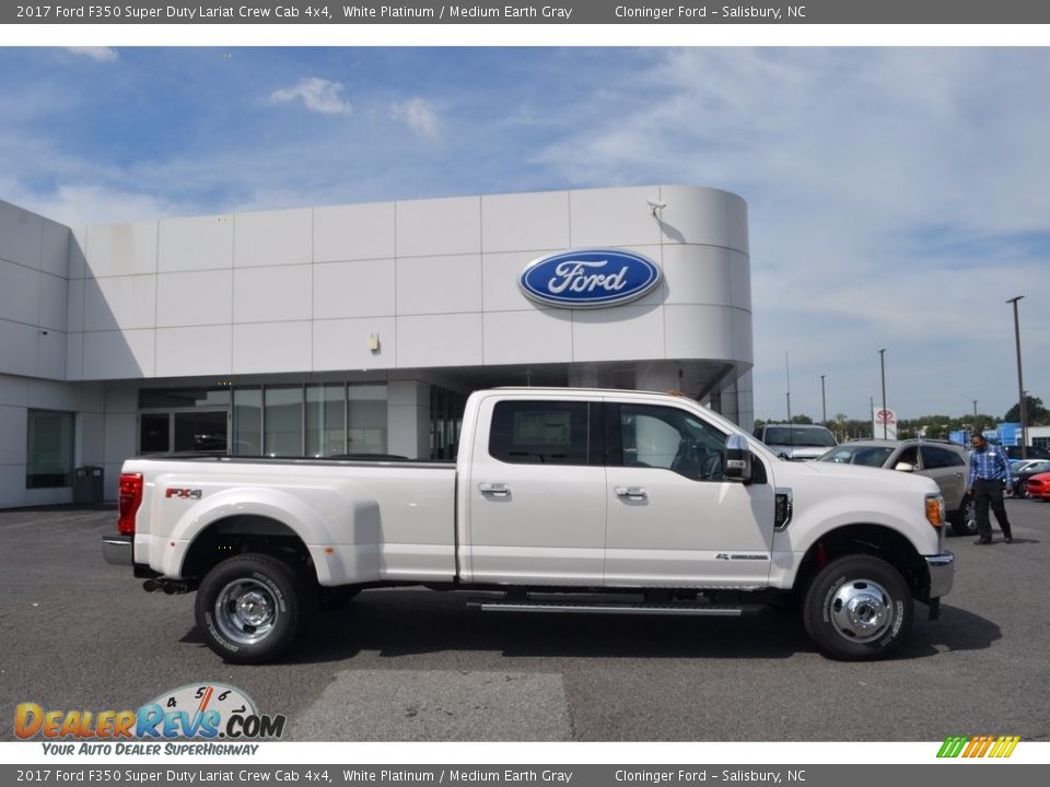2017 Ford F350 Super Duty Lariat Crew Cab 4x4 White Platinum / Medium Earth Gray Photo #2
