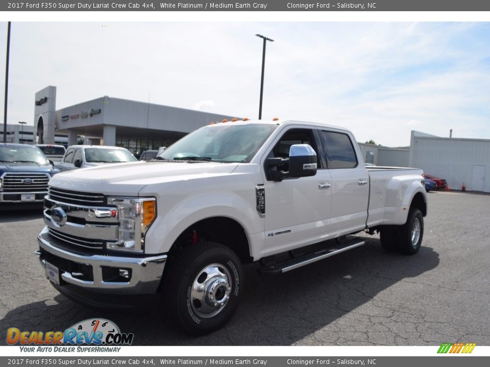 2017 Ford F350 Super Duty Lariat Crew Cab 4x4 White Platinum / Medium Earth Gray Photo #3