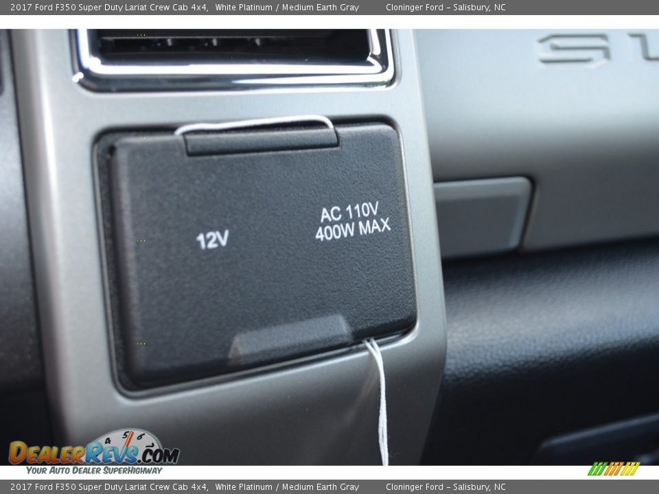 2017 Ford F350 Super Duty Lariat Crew Cab 4x4 White Platinum / Medium Earth Gray Photo #20