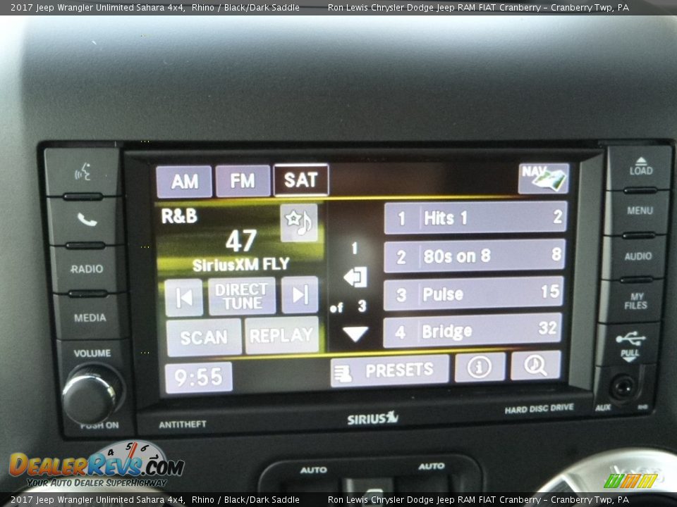 2017 Jeep Wrangler Unlimited Sahara 4x4 Rhino / Black/Dark Saddle Photo #17