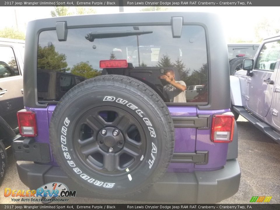 2017 Jeep Wrangler Unlimited Sport 4x4 Extreme Purple / Black Photo #4