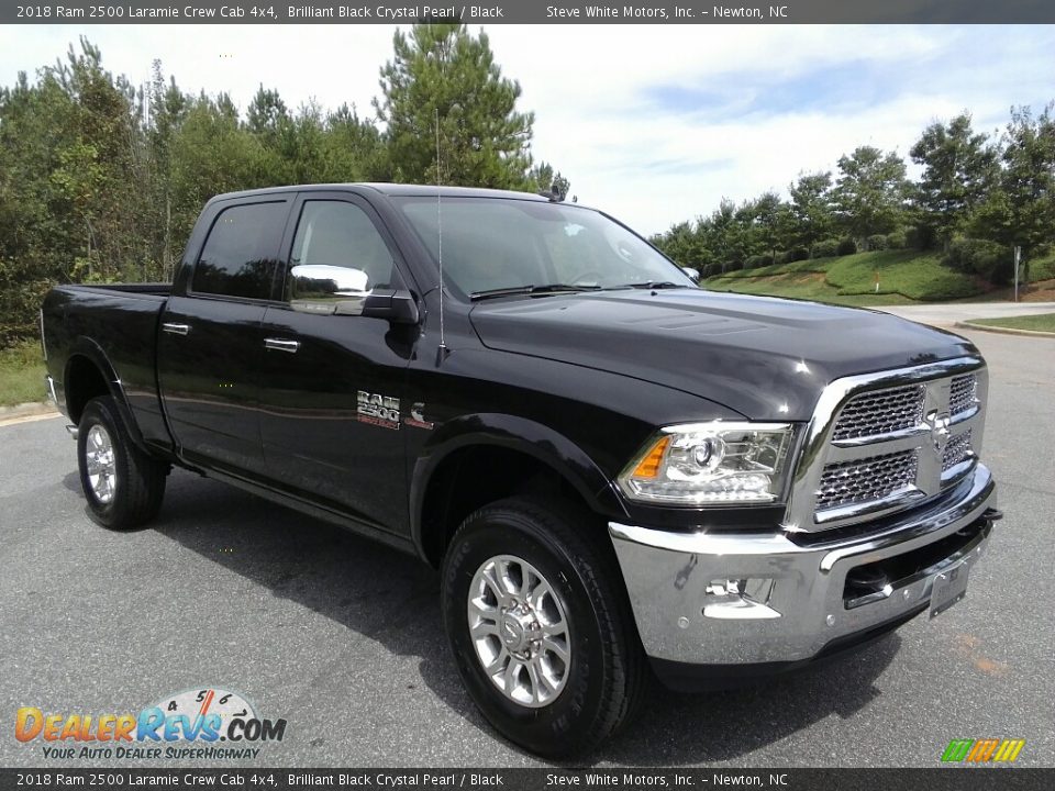 2018 Ram 2500 Laramie Crew Cab 4x4 Brilliant Black Crystal Pearl / Black Photo #4