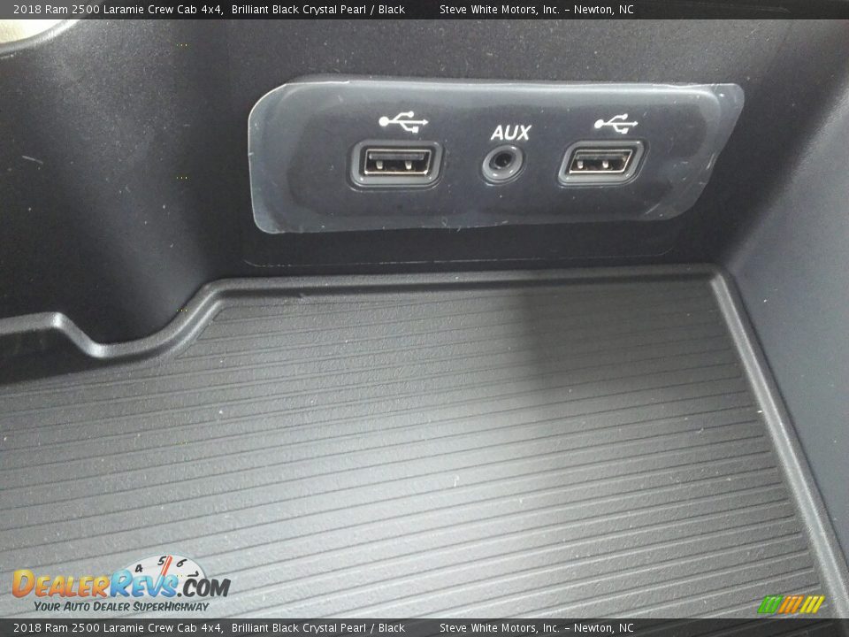2018 Ram 2500 Laramie Crew Cab 4x4 Brilliant Black Crystal Pearl / Black Photo #29
