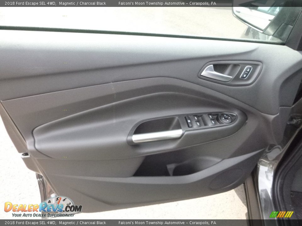 2018 Ford Escape SEL 4WD Magnetic / Charcoal Black Photo #10