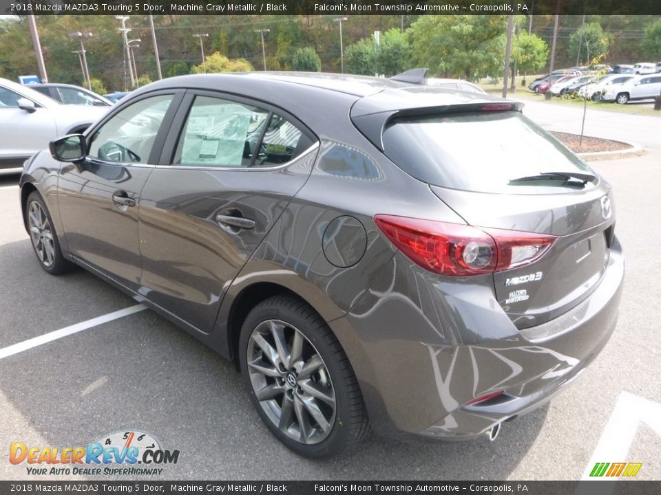 2018 Mazda MAZDA3 Touring 5 Door Machine Gray Metallic / Black Photo #6