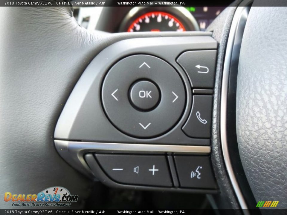 Controls of 2018 Toyota Camry XSE V6 Photo #26