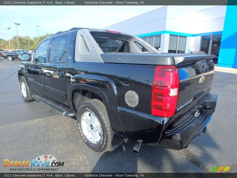 2011 Chevrolet Avalanche LT 4x4 Black / Ebony Photo #4
