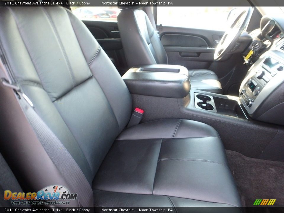 2011 Chevrolet Avalanche LT 4x4 Black / Ebony Photo #14