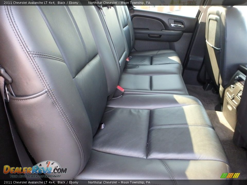 2011 Chevrolet Avalanche LT 4x4 Black / Ebony Photo #18