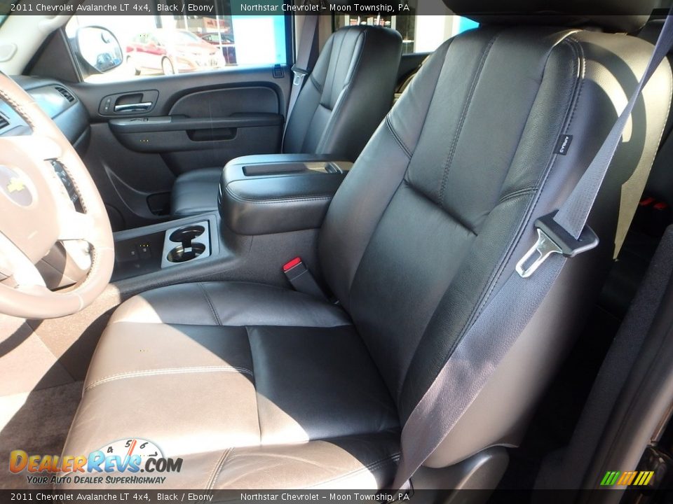 2011 Chevrolet Avalanche LT 4x4 Black / Ebony Photo #20