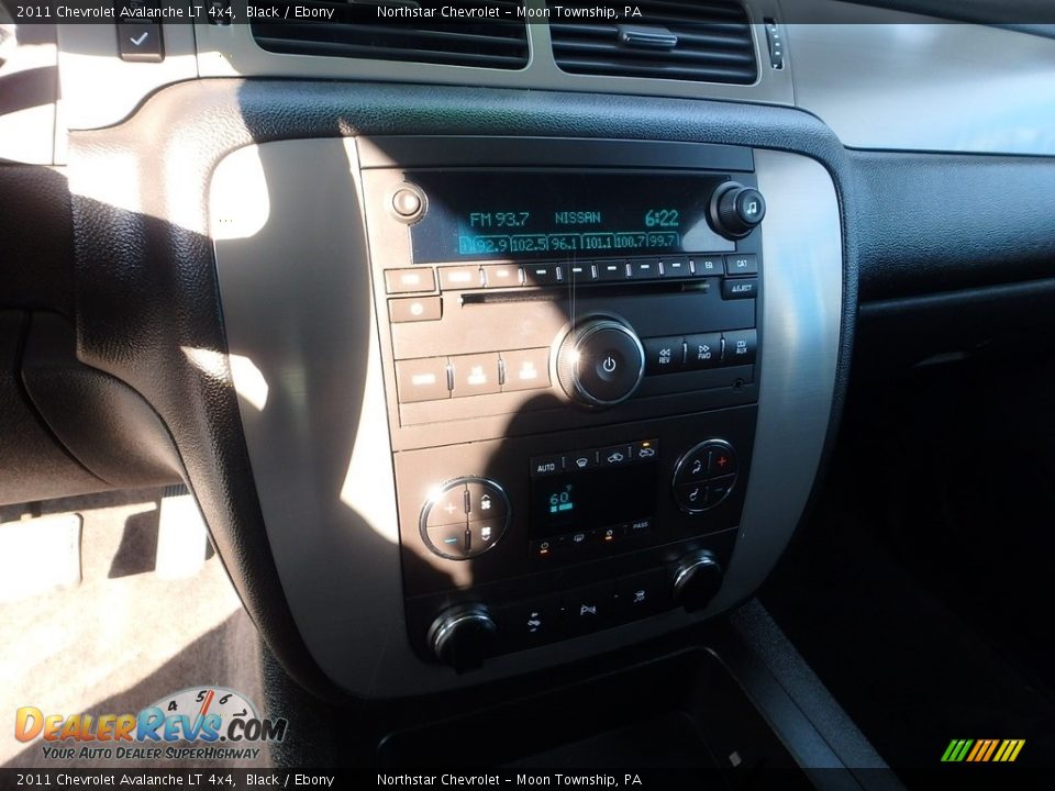 2011 Chevrolet Avalanche LT 4x4 Black / Ebony Photo #27