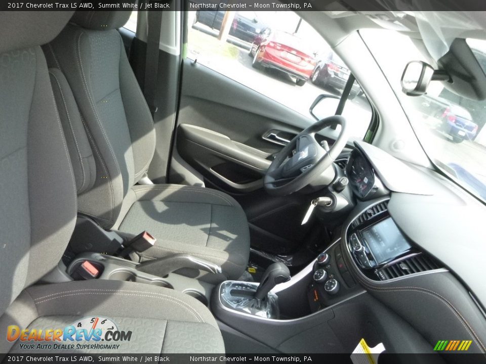 2017 Chevrolet Trax LS AWD Summit White / Jet Black Photo #10