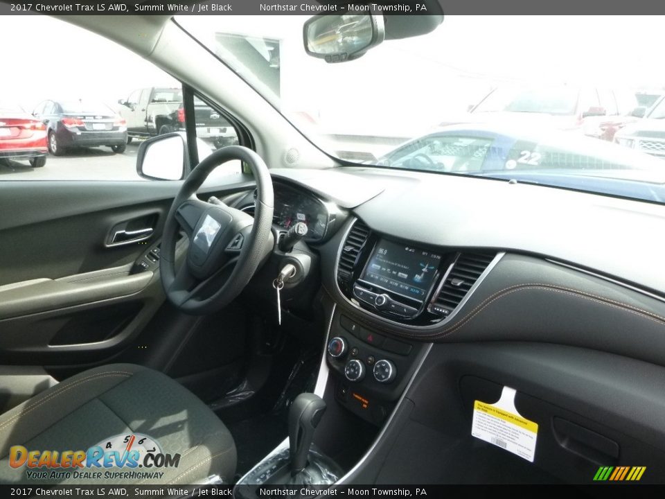 2017 Chevrolet Trax LS AWD Summit White / Jet Black Photo #11