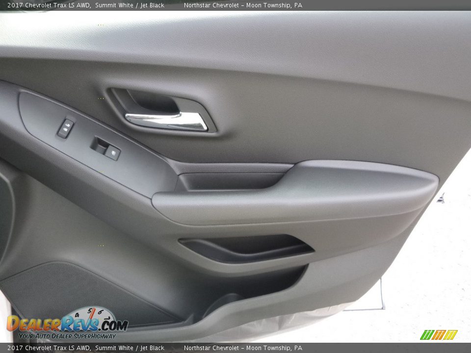 2017 Chevrolet Trax LS AWD Summit White / Jet Black Photo #12