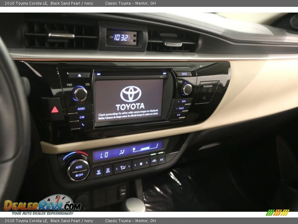 2016 Toyota Corolla LE Black Sand Pearl / Ivory Photo #8