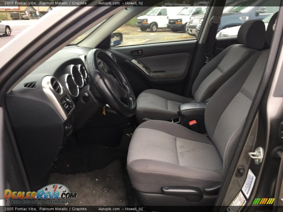 2005 Pontiac Vibe Platinum Metallic / Graphite Photo #5