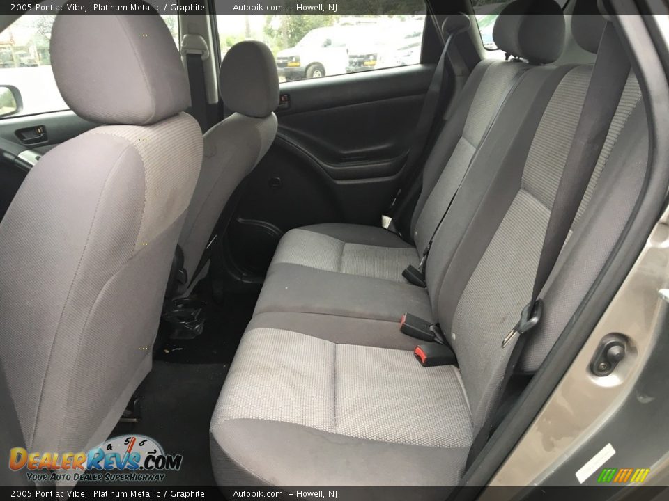2005 Pontiac Vibe Platinum Metallic / Graphite Photo #7