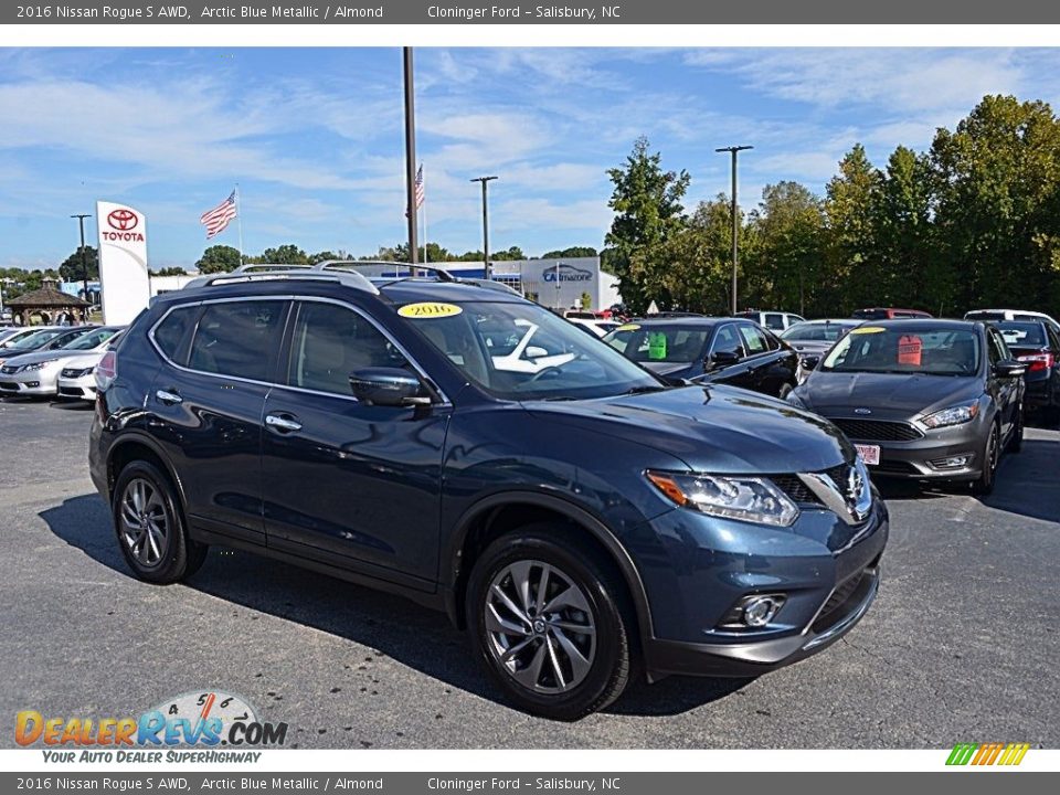 2016 Nissan Rogue S AWD Arctic Blue Metallic / Almond Photo #1