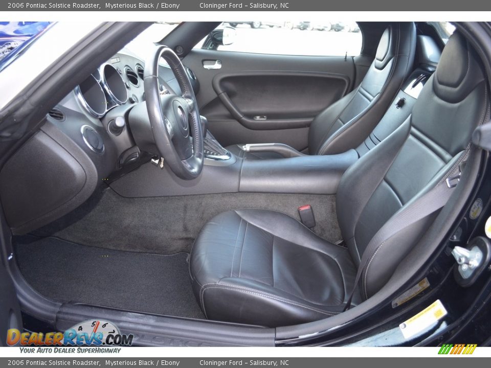 2006 Pontiac Solstice Roadster Mysterious Black / Ebony Photo #9
