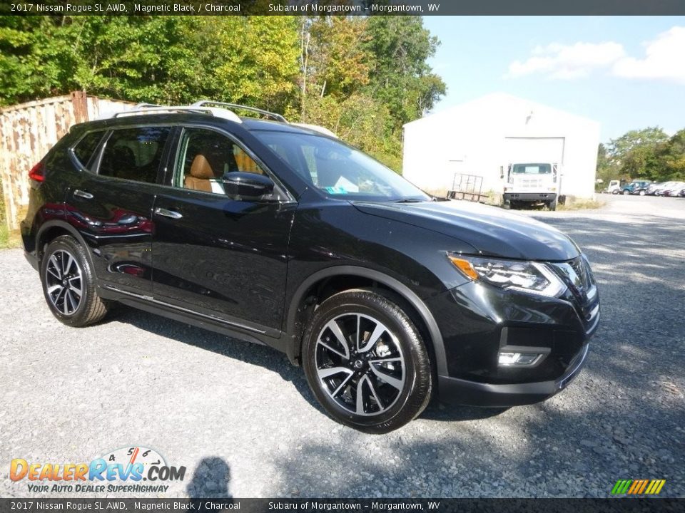 2017 Nissan Rogue SL AWD Magnetic Black / Charcoal Photo #1