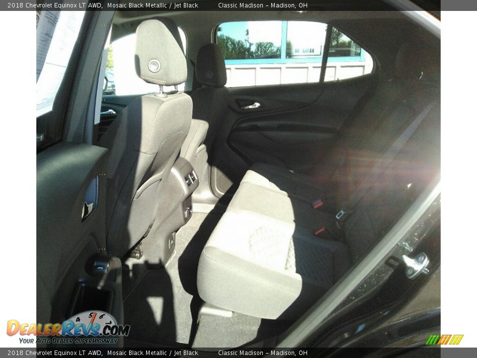 2018 Chevrolet Equinox LT AWD Mosaic Black Metallic / Jet Black Photo #16
