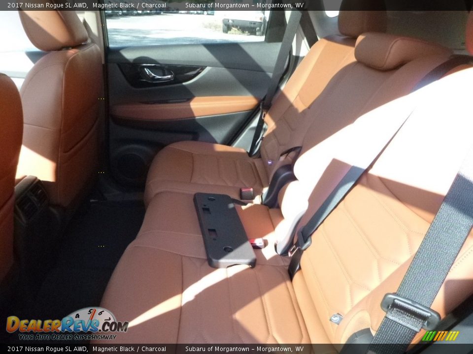 2017 Nissan Rogue SL AWD Magnetic Black / Charcoal Photo #12