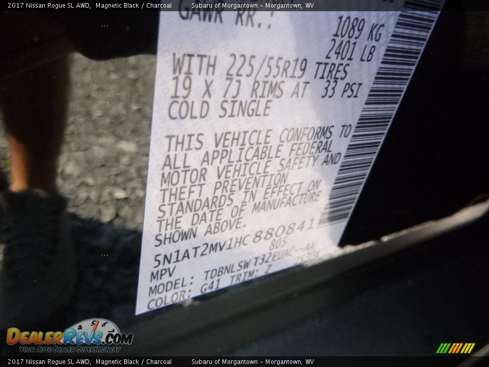 2017 Nissan Rogue SL AWD Magnetic Black / Charcoal Photo #16