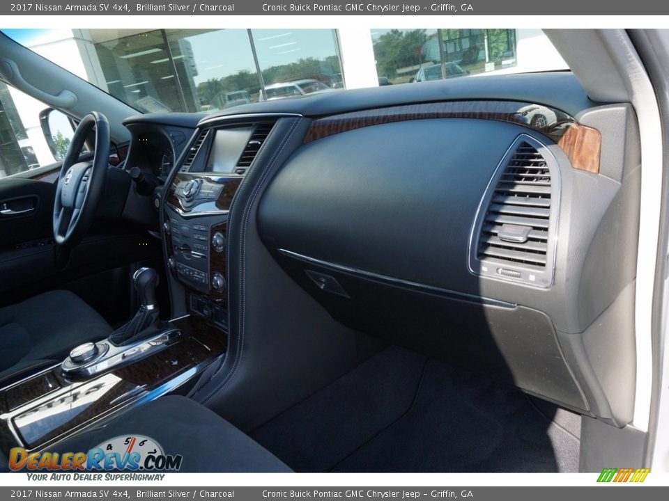 2017 Nissan Armada SV 4x4 Brilliant Silver / Charcoal Photo #21