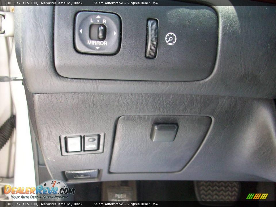 2002 Lexus ES 300 Alabaster Metallic / Black Photo #21