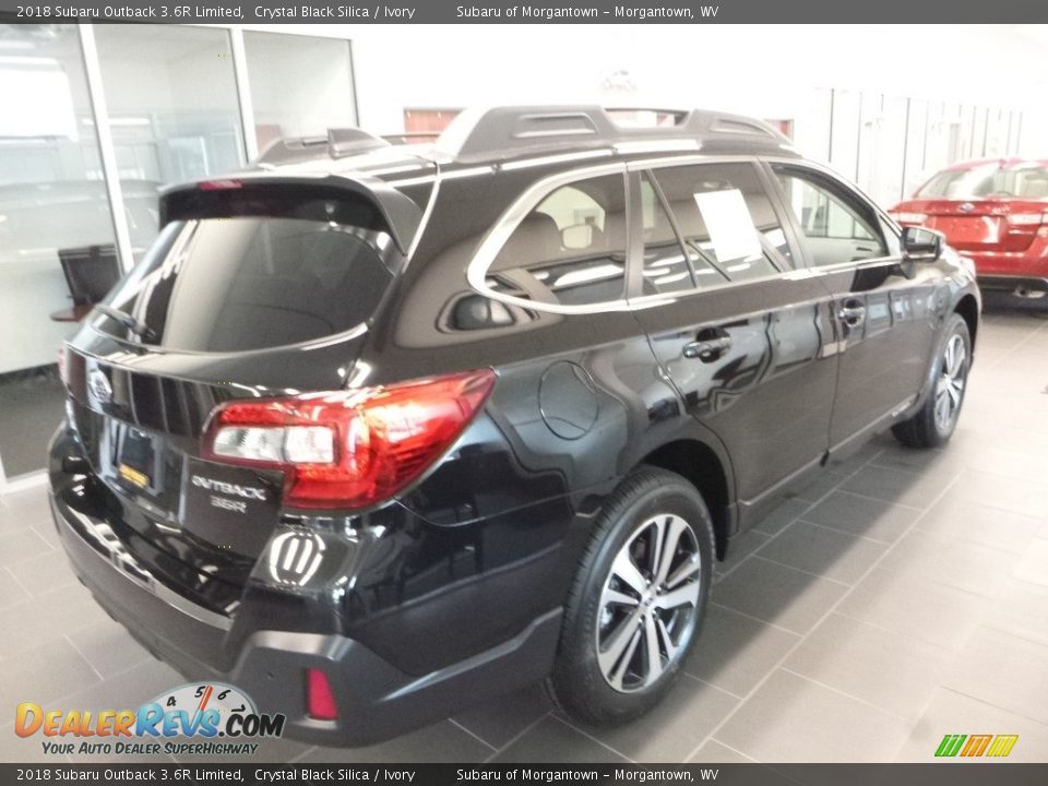 2018 Subaru Outback 3.6R Limited Crystal Black Silica / Ivory Photo #3