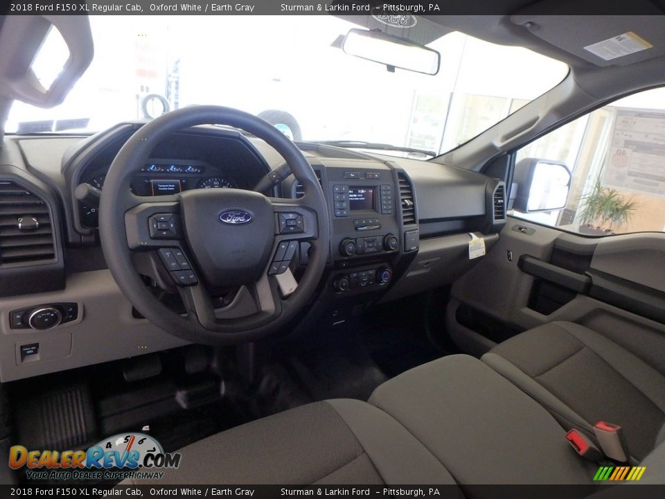 Earth Gray Interior - 2018 Ford F150 XL Regular Cab Photo #7