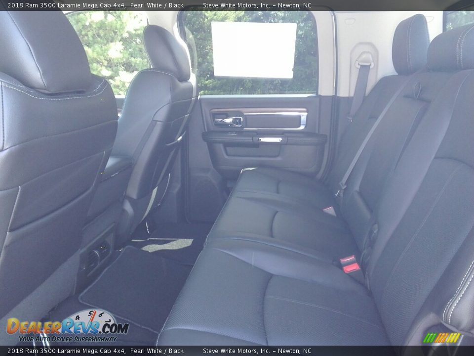 2018 Ram 3500 Laramie Mega Cab 4x4 Pearl White / Black Photo #10