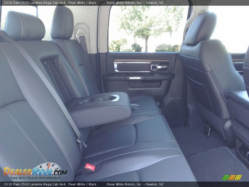 2018 Ram 3500 Laramie Mega Cab 4x4 Pearl White / Black Photo #12