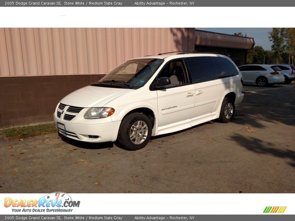 2005 Dodge Grand Caravan SE Stone White / Medium Slate Gray Photo #7