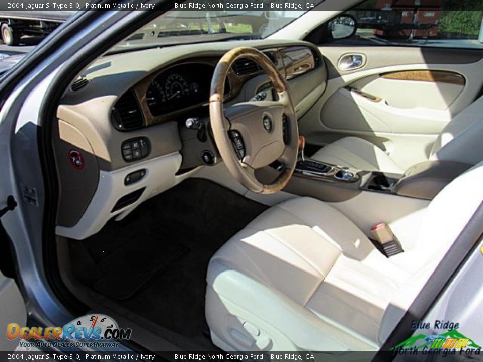 2004 Jaguar S-Type 3.0 Platinum Metallic / Ivory Photo #10