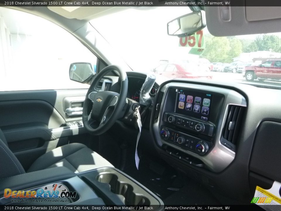 2018 Chevrolet Silverado 1500 LT Crew Cab 4x4 Deep Ocean Blue Metallic / Jet Black Photo #9