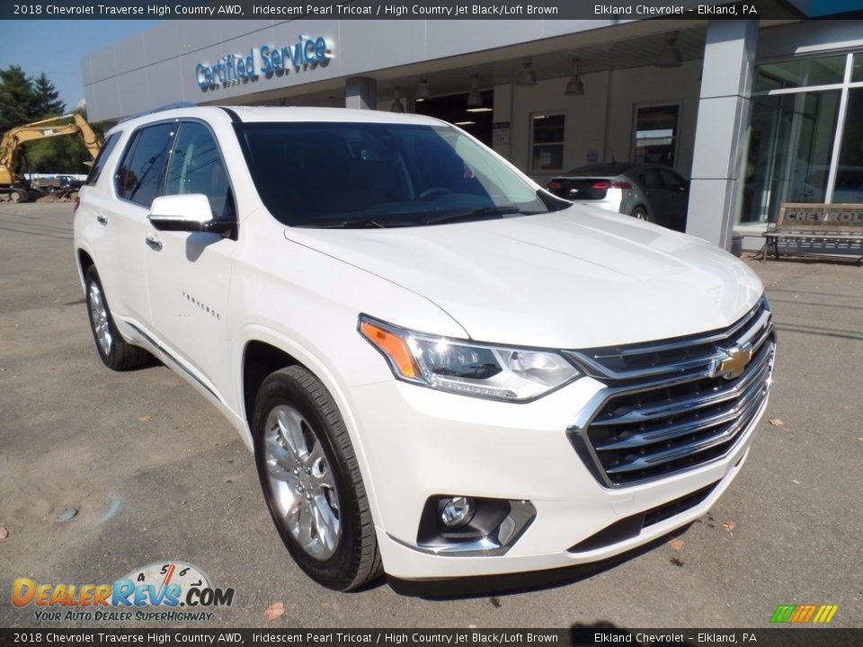 2018 Chevrolet Traverse High Country AWD Iridescent Pearl Tricoat / High Country Jet Black/Loft Brown Photo #3