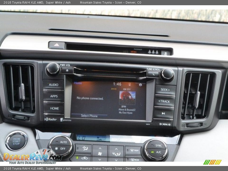 2018 Toyota RAV4 XLE AWD Super White / Ash Photo #6