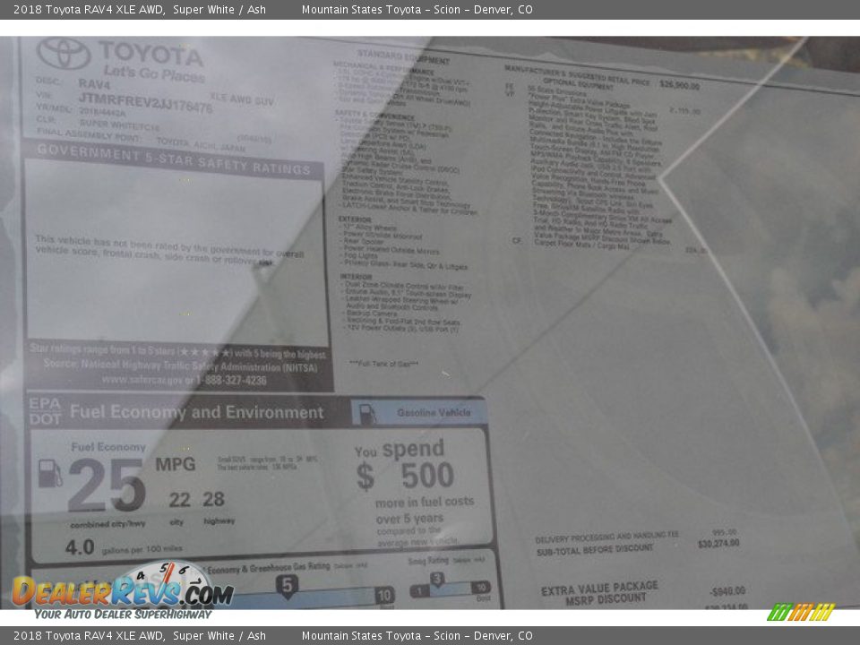 2018 Toyota RAV4 XLE AWD Super White / Ash Photo #10