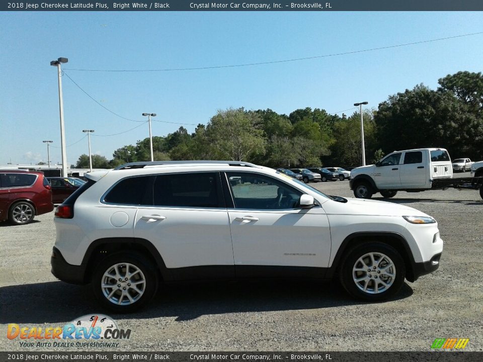 2018 Jeep Cherokee Latitude Plus Bright White / Black Photo #6