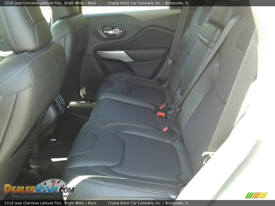 2018 Jeep Cherokee Latitude Plus Bright White / Black Photo #10