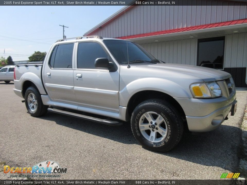 2005 Ford Explorer Sport Trac XLT 4x4 Silver Birch Metallic / Medium Dark Flint Photo #2