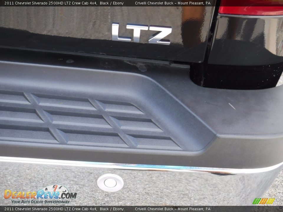2011 Chevrolet Silverado 2500HD LTZ Crew Cab 4x4 Black / Ebony Photo #11