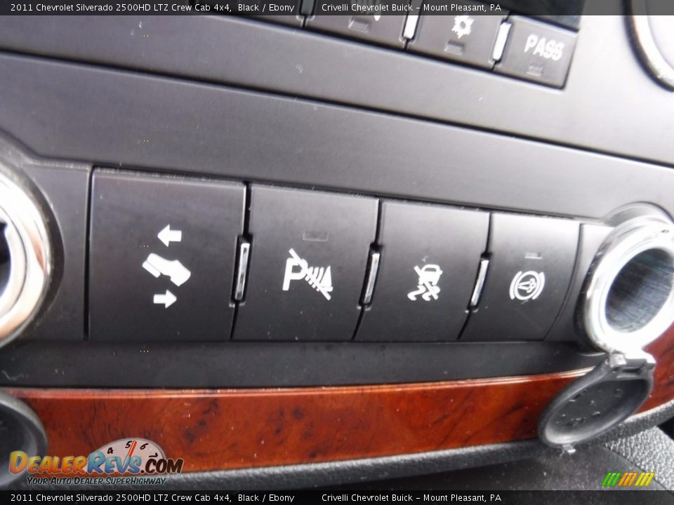 2011 Chevrolet Silverado 2500HD LTZ Crew Cab 4x4 Black / Ebony Photo #29